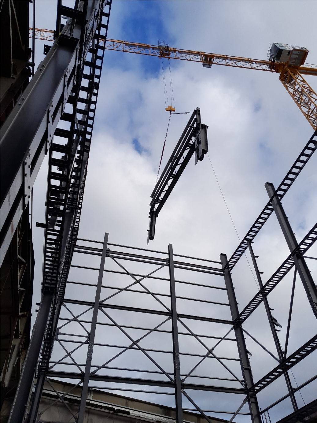 Implantation de nouvelles machines et lignes de productions industrielles Marseille PACA