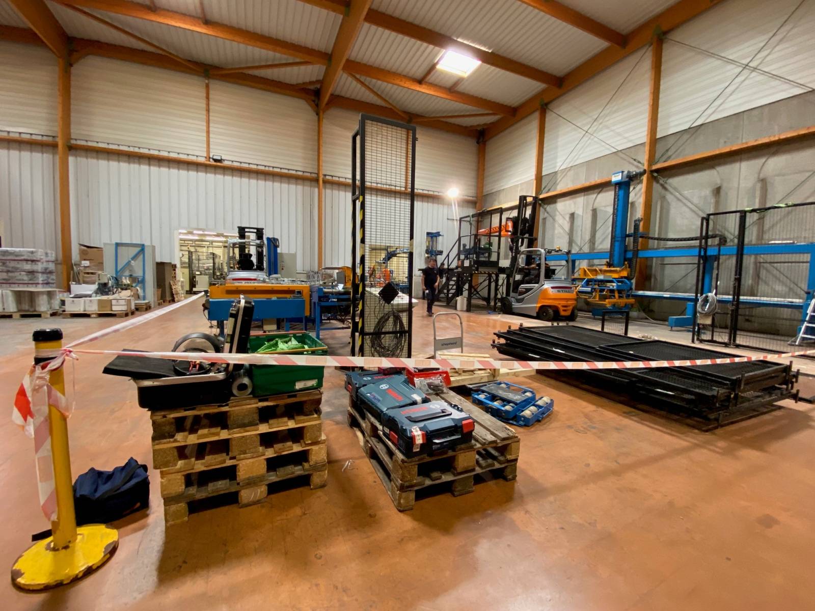 Tarif déménagement d'usine et de machines industrielles clé en main Mâcon 71