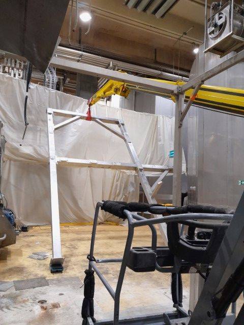 Montage d’une structure en inox 304L pour l’agroalimentaire 