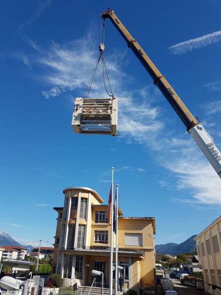 Transfert industriel avec matériel de levage Aix en Provence